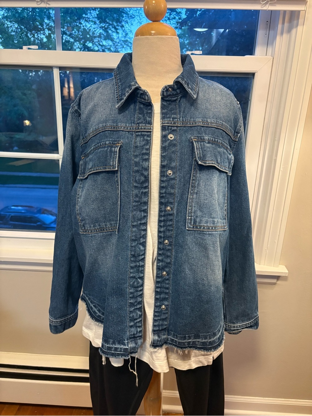 Liverpool Blue Denim Shirt Jacket with Vented/Slit Back, Size L (EUC) — UNIQUE!